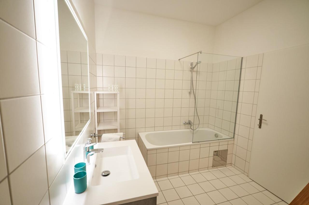 Trendy Apartment 2 Zimmer Zentral Gelegen Vienna Luaran gambar