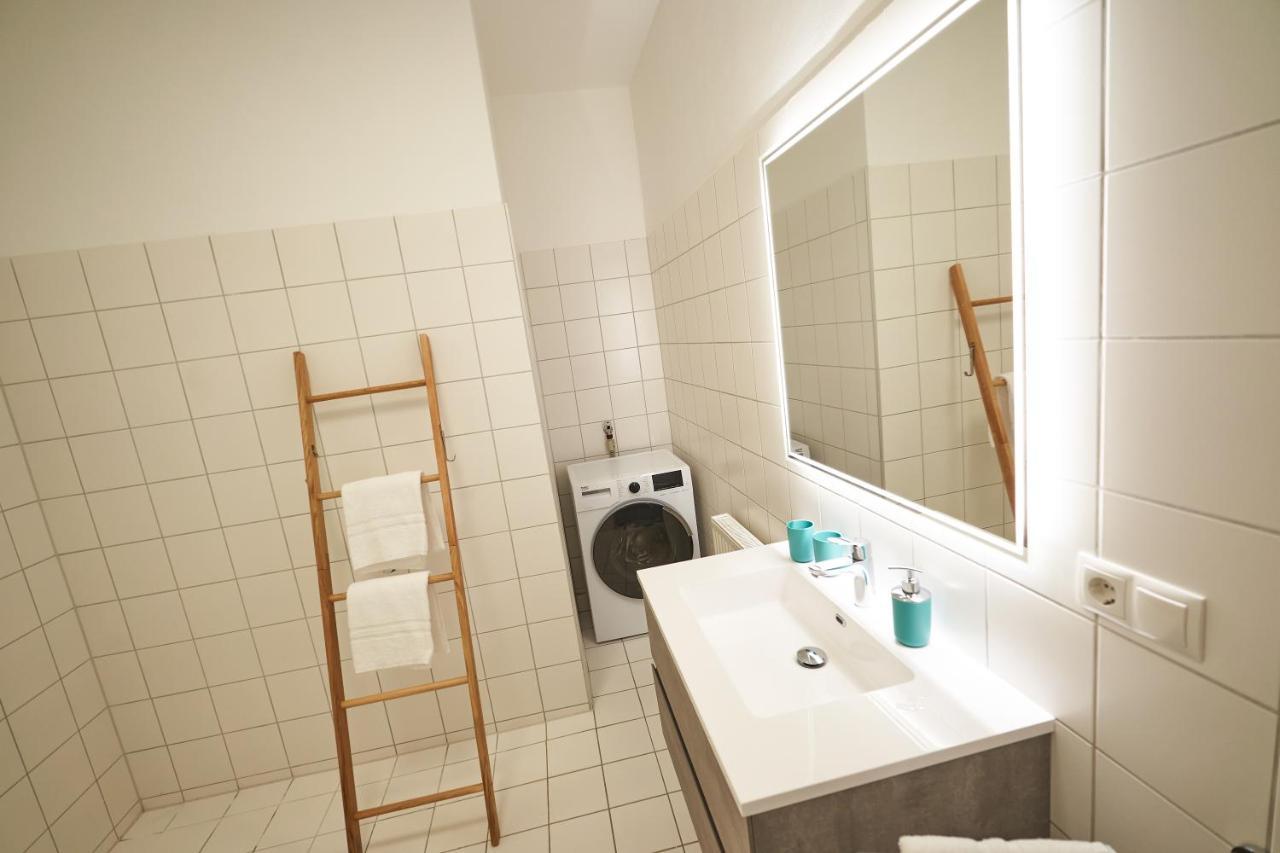 Trendy Apartment 2 Zimmer Zentral Gelegen Vienna Luaran gambar