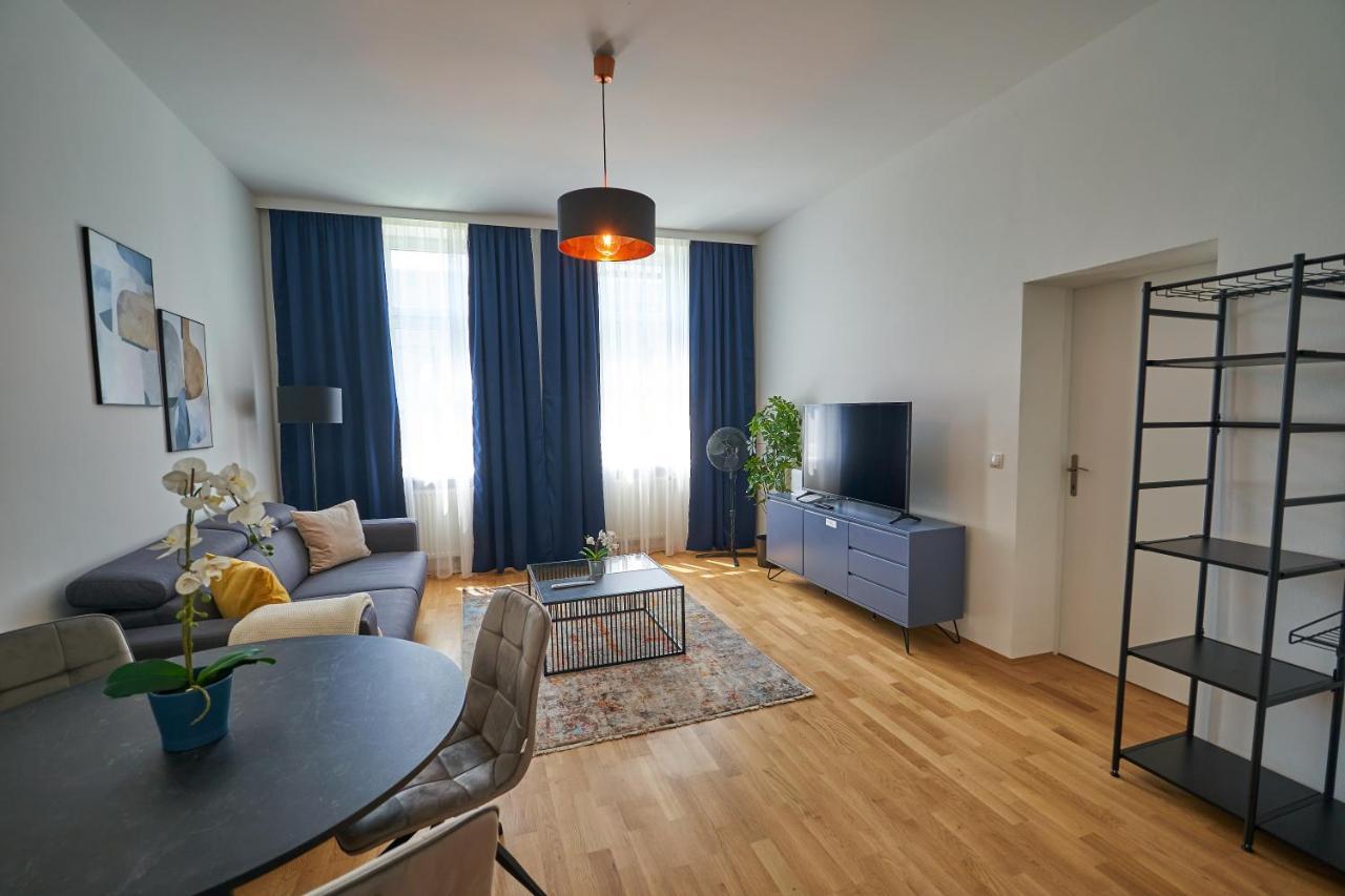 Trendy Apartment 2 Zimmer Zentral Gelegen Vienna Luaran gambar